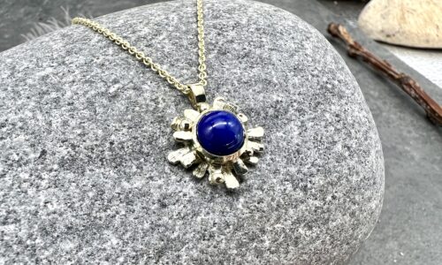 Anhänger Sonne Gelbgold Lapislazuli 1